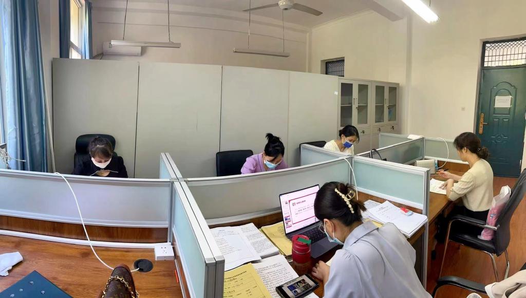 谈球吧体育app下载