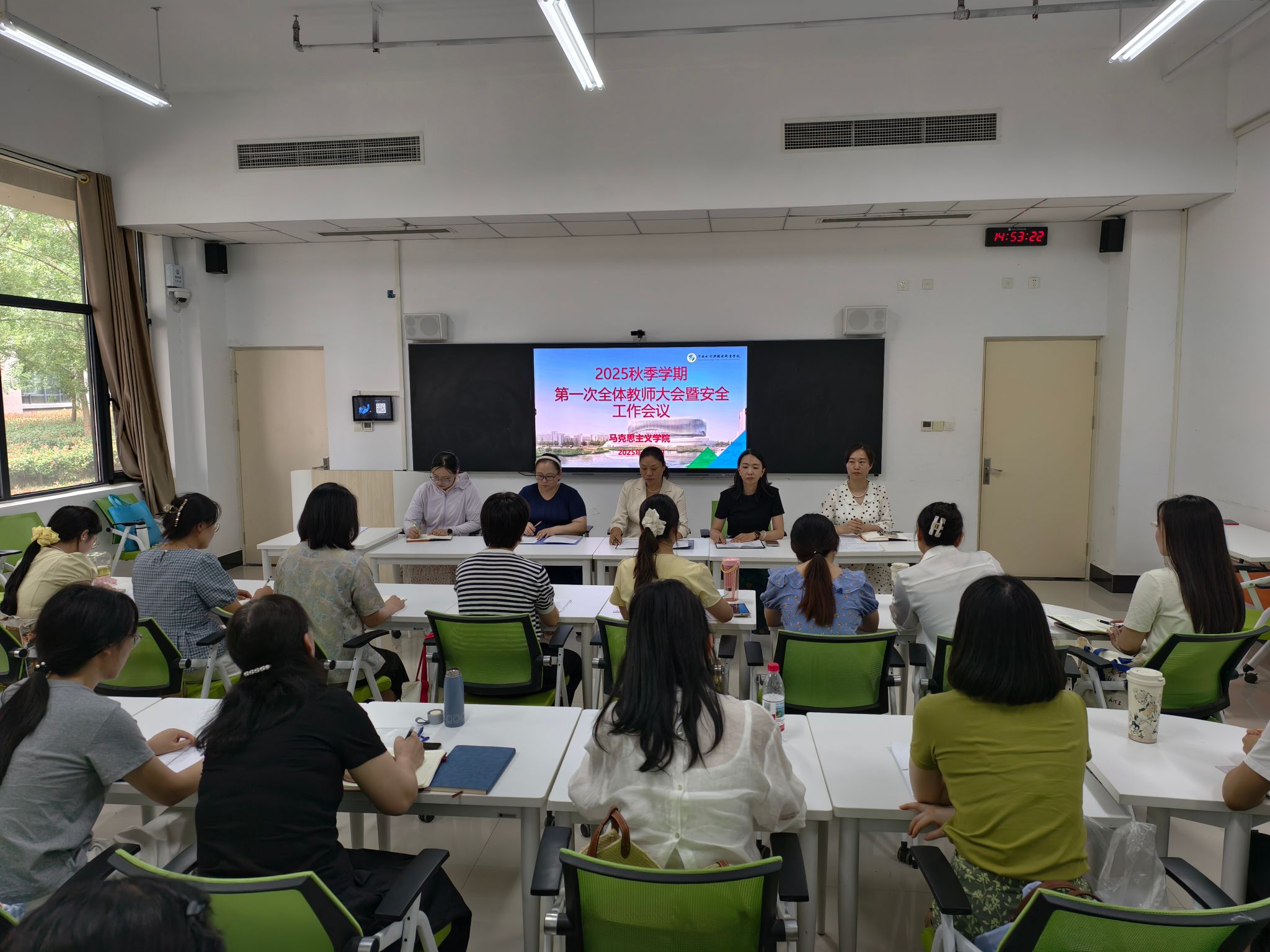 谈球吧体育app下载