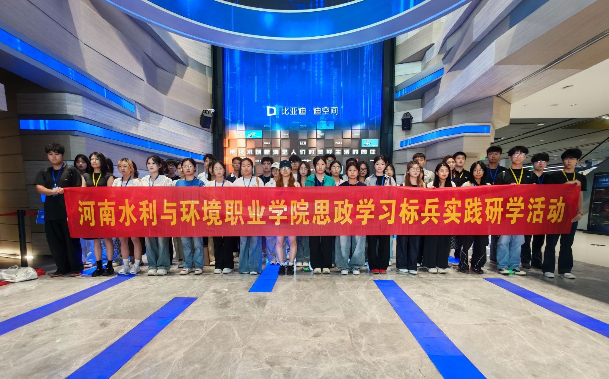 谈球吧体育app下载