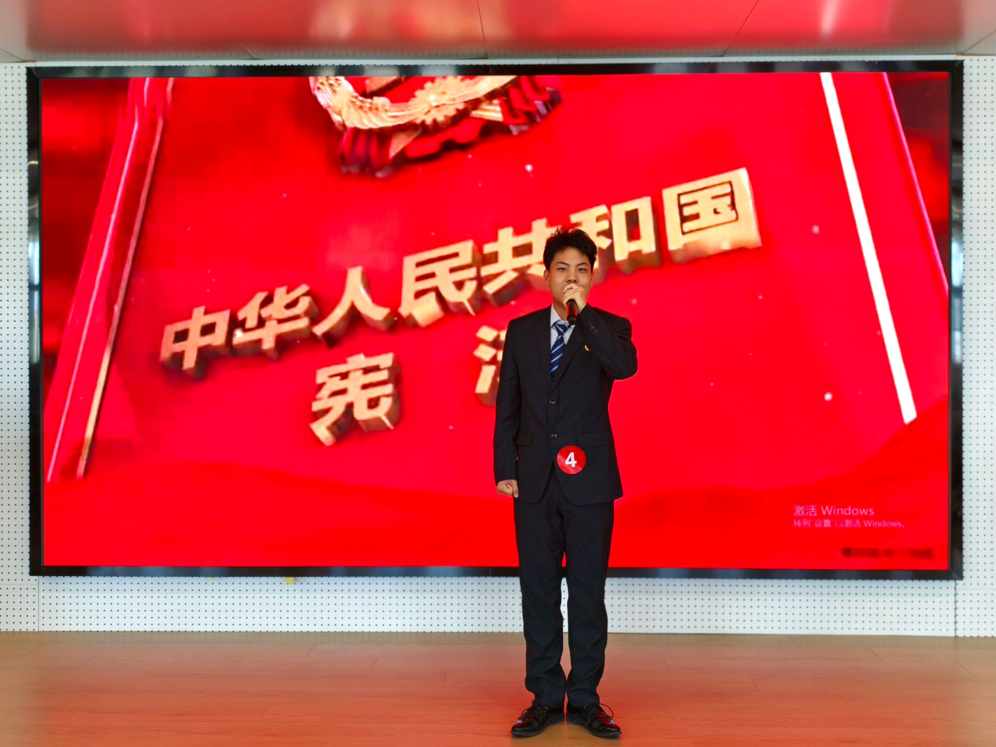 谈球吧体育app下载