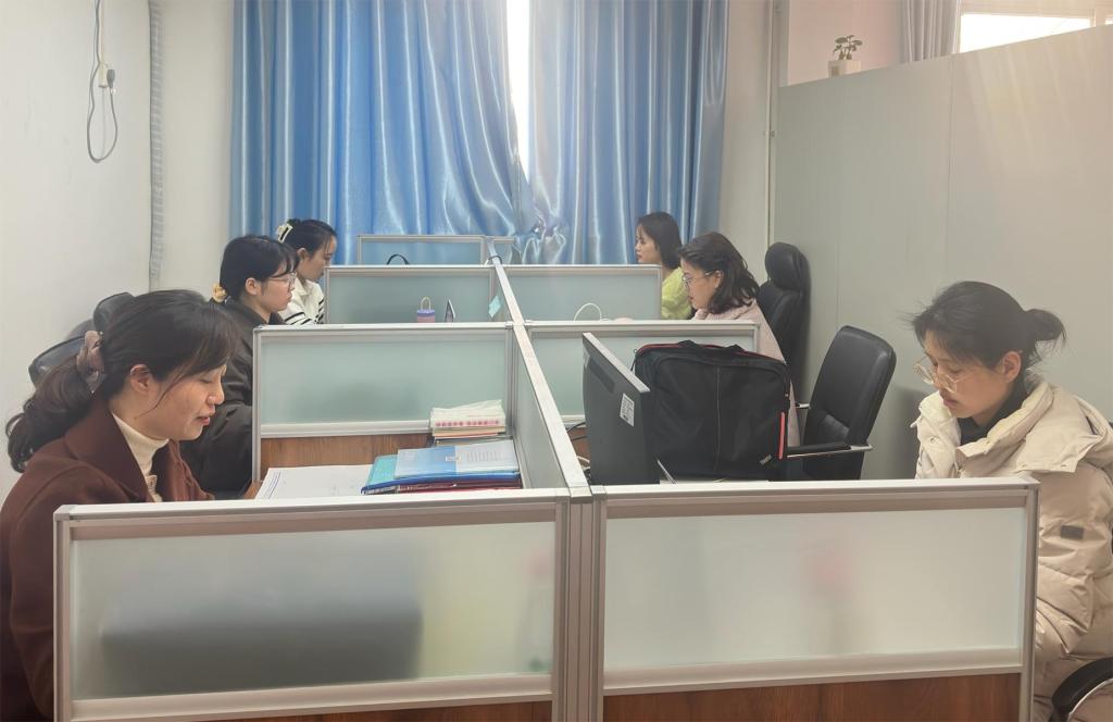 谈球吧体育app下载