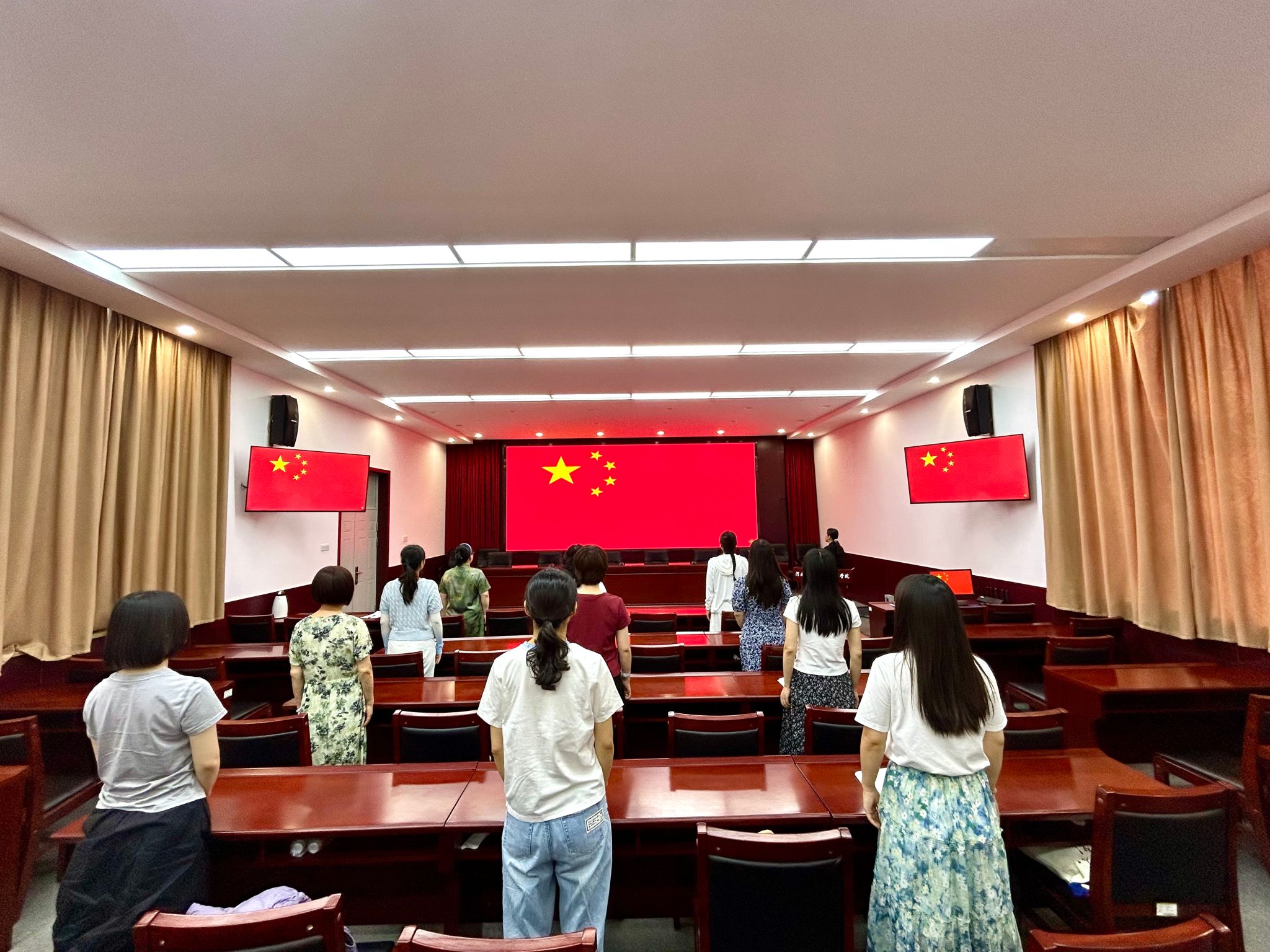 谈球吧体育app下载